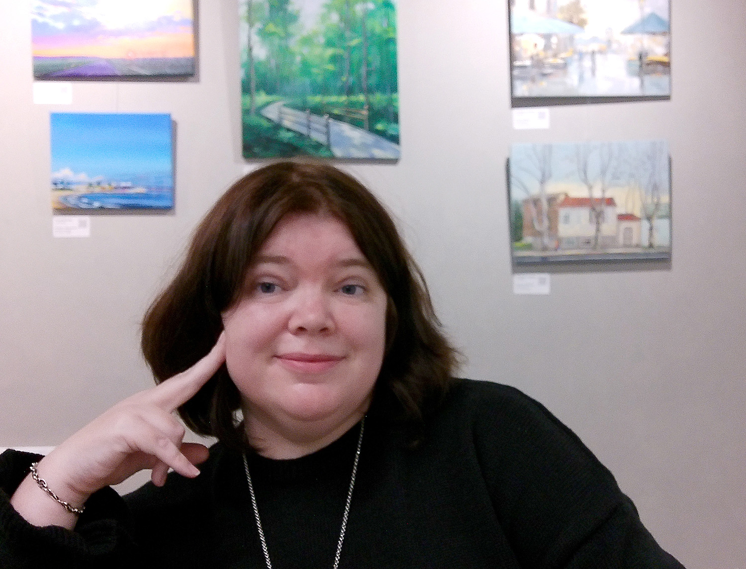 Лада Холошо на выставке AGOP «Калейдоскоп» в Таллинне